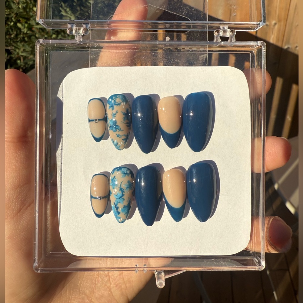 Blue and Floral Press on Nails